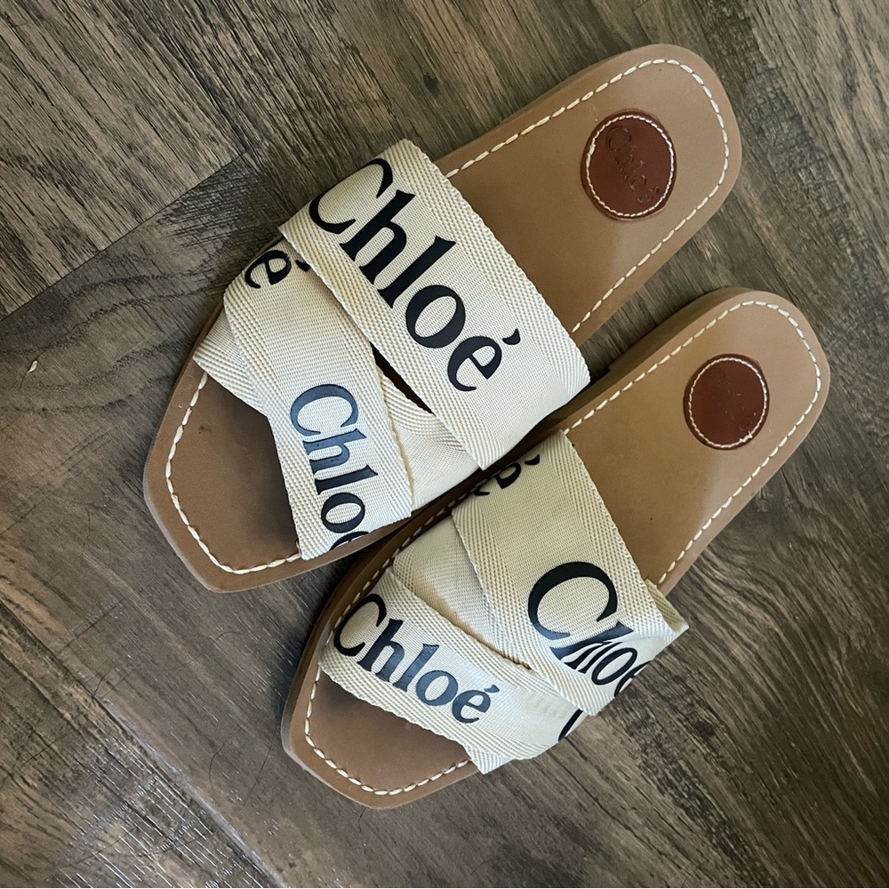 Chloé Cream and Brown Logo Slides